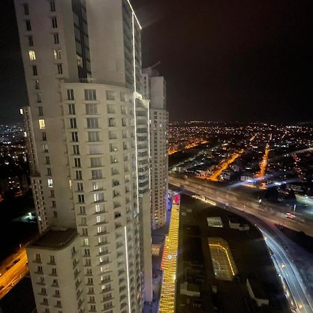 Sky Lux Point Apartment Skopje Bagian luar foto